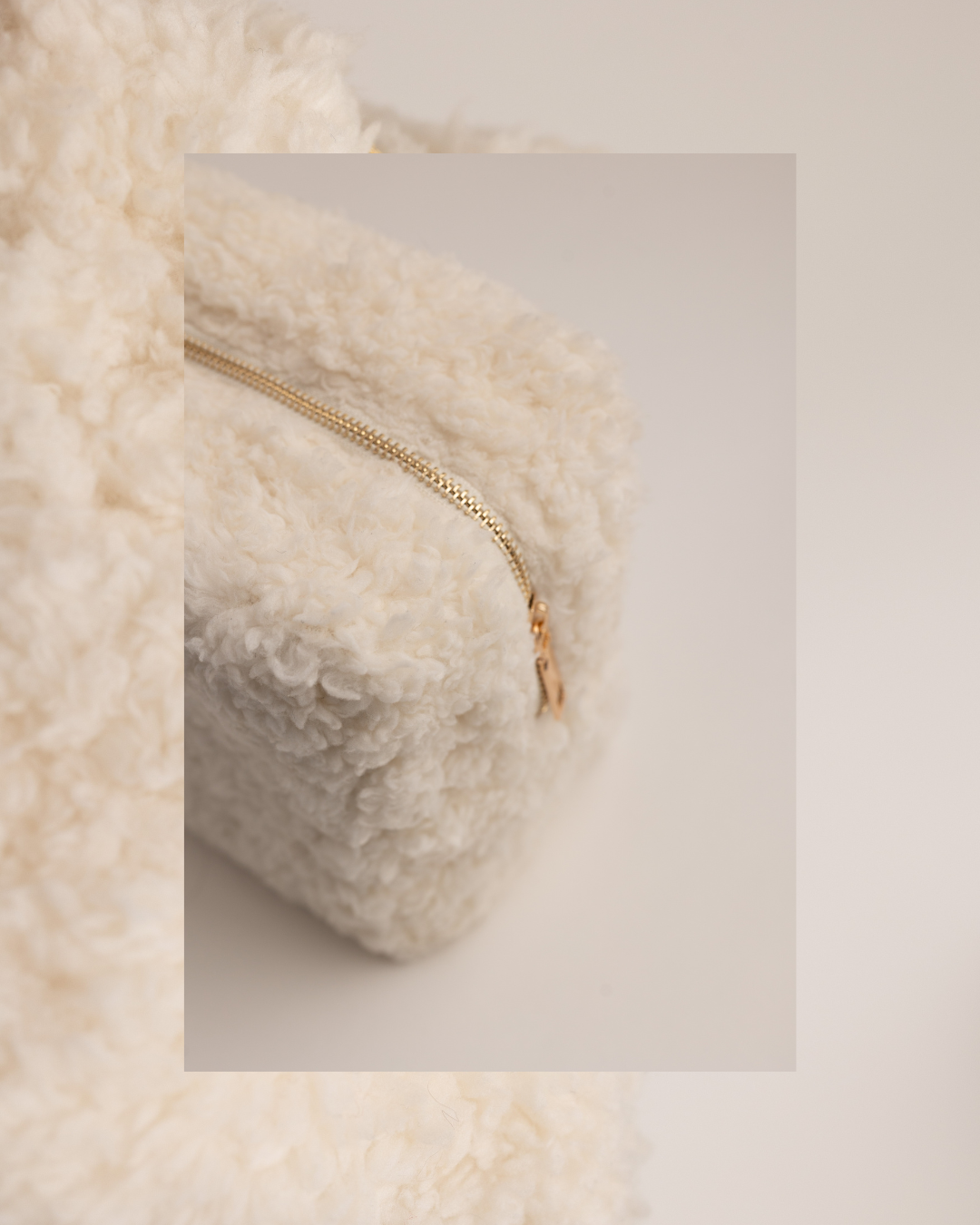 Nooan Gifting | Plush Cosmetic Bag